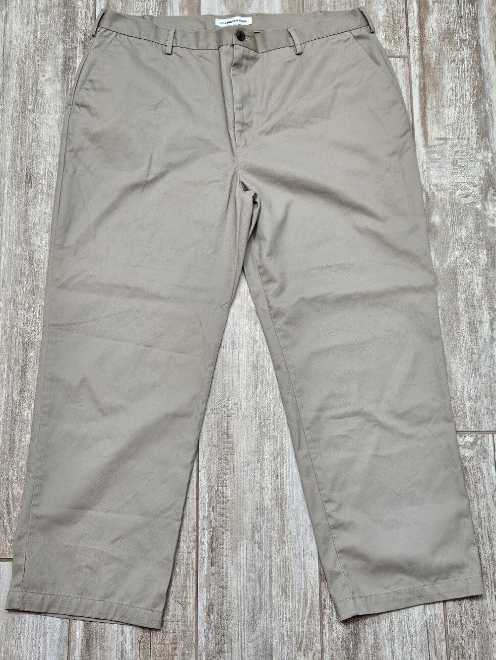 Men's Amazon Essentials Classic Khaki Pants 42x30
